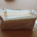 파노파노 야하바 이와테 이다이점 - 두툼한 계란 샌드위치 350엔(세금 포함)