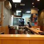 たんや 練 - 店内