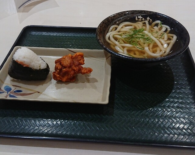 はなまるうどん ゆめタウン三豊店 本山 うどん 食べログ