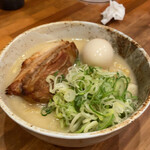 二郎系ラーメン 麺屋 春爛漫 - 白湯