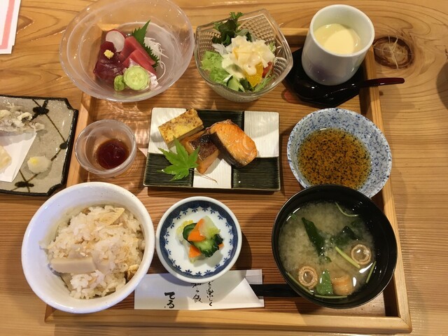 旬を楽しく和み飯 てる 山形 和食 その他 食べログ 旬を楽しく和み飯 てる 山形 和食 その他 食べログ