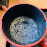 更科 - 残ったお汁に蕎麦湯を入れて、全部飲んでしまいました(*^◯^*)