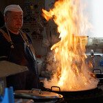 ぎょうざの焼吉 - 