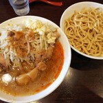 ピコピコポン - 【限定】塩つけ麺（ヤサイニンニクアブラ）＋おいしい脂　900＋100円