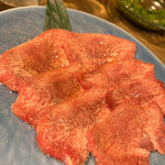 焼肉 ホルモン 鍵矢 - 