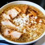 Ramen Koi Ji - 背油ちゃーしゅーめん ¥890