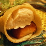 割烹 喜作 - 24年5月　甘味　蕎麦粉クレープ　餡子、生クリーム、苺　中身