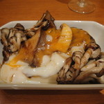 合羽橋ばる  - 「いろいろきのこと温泉卵トリュフバルサミコ風味」温泉卵ほぐし後