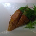 エビの湯葉巻き揚げ。