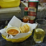 居酒屋 きよし - ボールとチリビーンズ