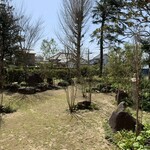 Nagasao Tei - テーブルからの庭園
