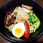 麺家 じょーだん - 黒酢冷麺