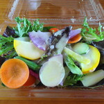 ウィウィ - 鎌倉野菜のサラダwithドレッシング