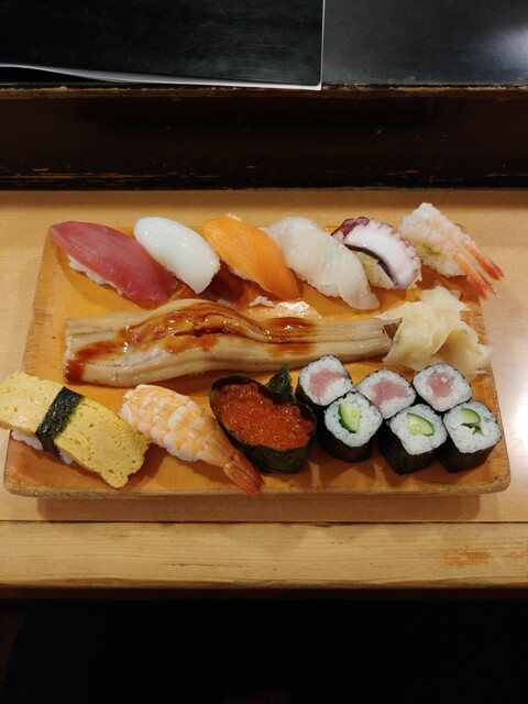 玄海寿司 本店 げんかいずし 西日暮里 魚介料理 海鮮料理 食べログ