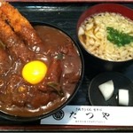 たつや - 2015.5.25　名物！えびカレー丼（うどん付き）1000円。