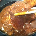 たつや - 2015.5.25  こんな大きい牛肉が入ってた。ラッキー♪ツイてる！