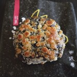 お菓子の沢菊 - ぶすのこぶ（ごまあずき）