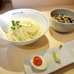 あお木 - つけ麺（黒）