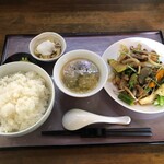 中華工房おかげさま - ある日の限定日替わり定食。