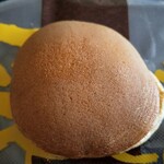つるや菓子店 - 栗どら
