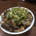 麺処 うきとみ - チャーシュー丼