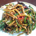 晴々飯店 - 青椒肉絲　\750