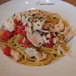 カプリチョーザ - 蒸し鶏とフレッシュトマトのジェノベーゼ