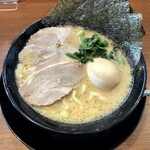 Yokohama Iekei Ramen Tsuru Noya - 