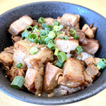 麺屋 しん蔵 - チャーシュー三昧　300円