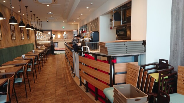 カプリチョーザ ウィングキッチン金沢八景店 金沢八景 イタリアン 食べログ