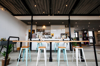 카페&와인바 오 데파루