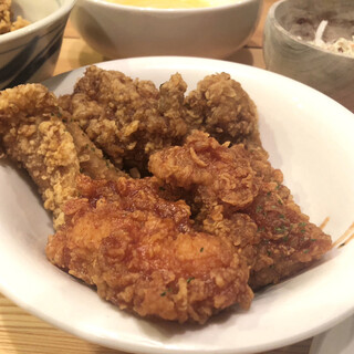 南大門チキン_1