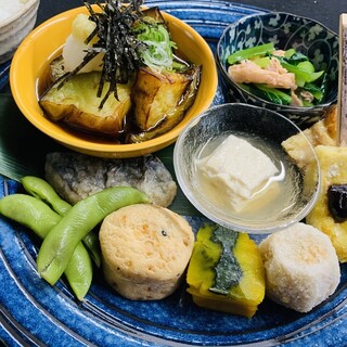 昼 賀茂茄子の揚げ出しとおばんざいランチ 味浪漫いしがま亭 祇園四条 居酒屋 食べログ