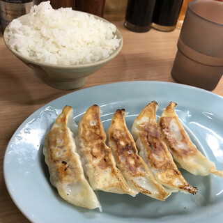 葛西 西葛西でおすすめの美味しい餃子をご紹介 食べログ 葛西 西葛西でおすすめの美味しい餃子をご紹介 食べログ