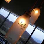 フラノ寶亭留 - ふらの牛乳のビンで作られており・・・