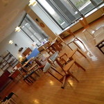 フラノ寶亭留 - ギャラリーっぽいスペースもあり・・・