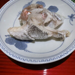 銀座 結絆 - 大鯛の骨蒸し