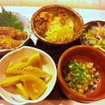 花のれん - この日の小鉢類も超美味しかったです！