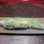 日本料理 晴山 - 万願寺唐辛子はさみ揚げ
