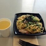 Spaghetti Mariano - パンチェッタと水菜のバター醤油ジャポネーゼＷサイズ490円