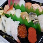 魚べい - 18貫握り