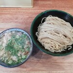 Clutch Hitter - 油かす塩つけ麺 300g（1150円）