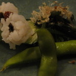 炭焼巧房　源 - 付き出し・・・鱧・枝豆・きゅうり・ホウレン草お浸し