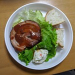 Waigaya - 豚バラ塊肉の香草焼き（ポルケッタ）（920円）