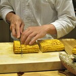 鮨旬美西川 - 出汁巻き玉子。　　　　　2020.05.30