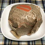 UMAMI BURGER - バーガー袋にお店のロゴが！