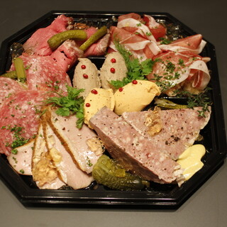 ★歓送迎会・ホームパーティ用テイクアウト始めました★