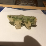 にい留 - 揚げてからじっくりと火通しされた中間部分。
      力強さが段違い！