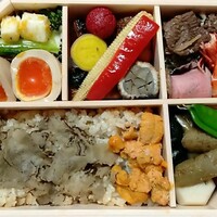 はらまさ - トリュフご飯のお弁当2000円