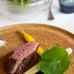 レストラン オオツ - 2020.6 ヒュルゴー家シャラン鴨 鴨のジュ 黄人参 コリンキー ヤングコーン